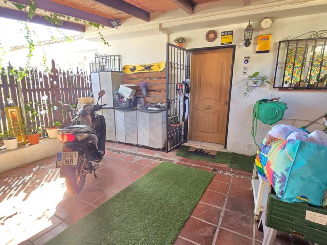 Maison mitoyenne avec 3 Chambres  à Benalmadena