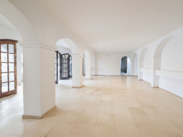 6 Bedrooms Villa in Mijas Costa