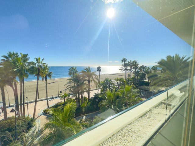3 Bedrooms Apartment in Estepona