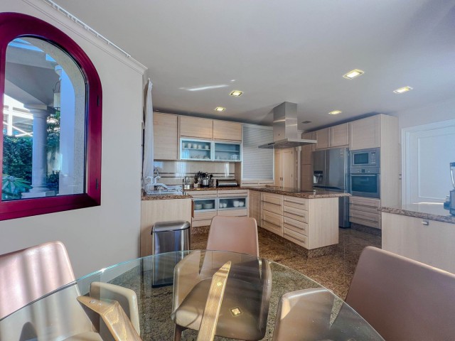 5 Slaapkamer Villa in Los Flamingos