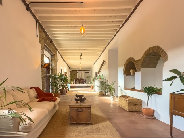 Villa Montes de Málaga - R5247757