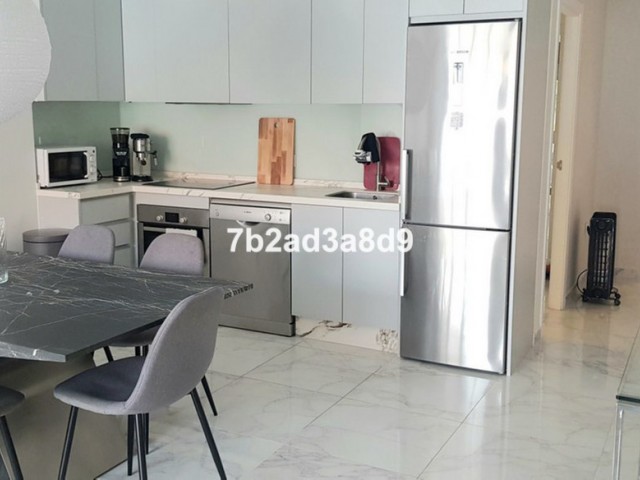 3 Bedrooms Apartment in Nueva Andalucía