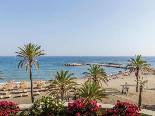 Appartement avec 3 Chambres  à Puerto Banús