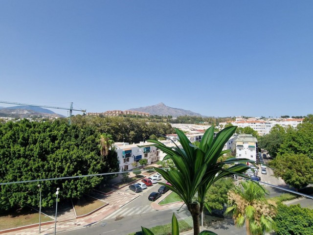 3 Bedrooms Apartment in Nueva Andalucía
