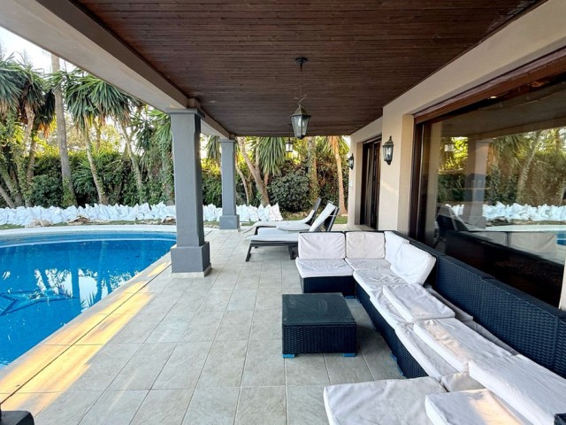 Villa avec 3 Chambres  à The Golden Mile