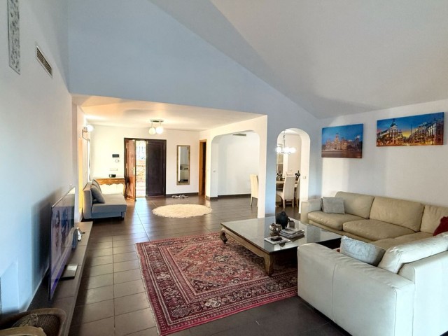 Villa avec 3 Chambres  à The Golden Mile