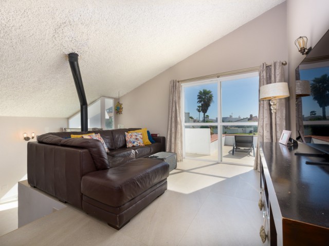 3 Makuuhuoneen Rivitalo Estepona