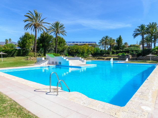 3 Makuuhuoneen Rivitalo Estepona