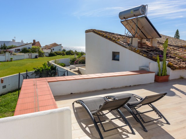 3 Makuuhuoneen Rivitalo Estepona