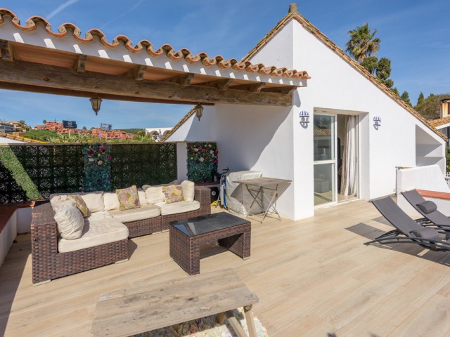 3 Makuuhuoneen Rivitalo Estepona