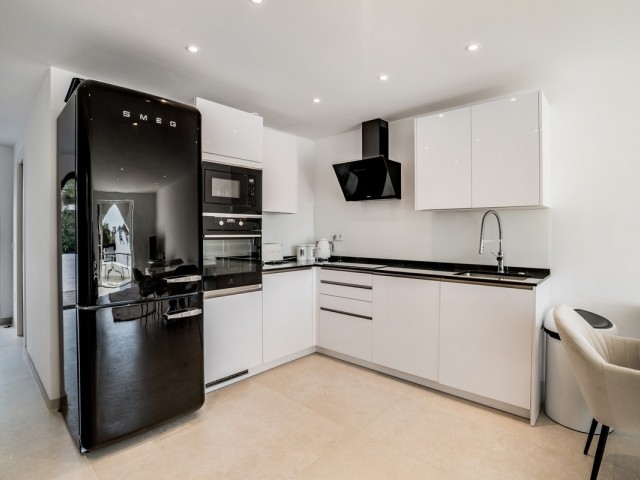 3 Bedrooms Apartment in Nueva Andalucía