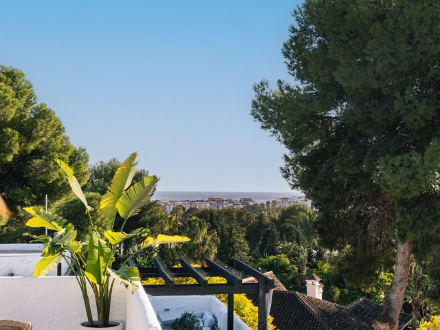 3 Bedrooms Apartment in Nueva Andalucía