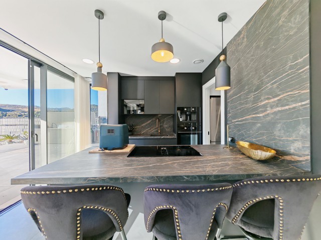 Villa avec 4 Chambres  à Valle Romano