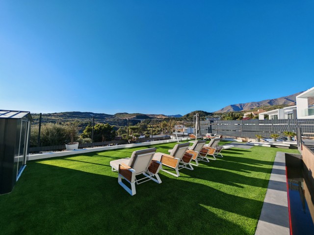 Villa avec 4 Chambres  à Valle Romano