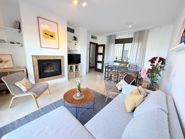 3 Bedrooms Townhouse in Fuengirola