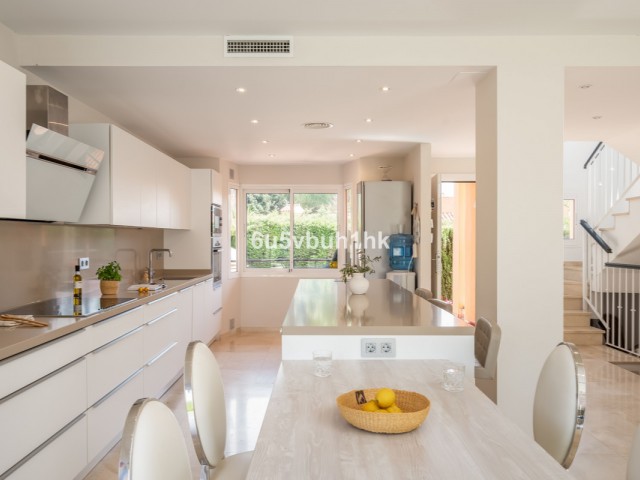 Maison mitoyenne, Sierrezuela, R5249041