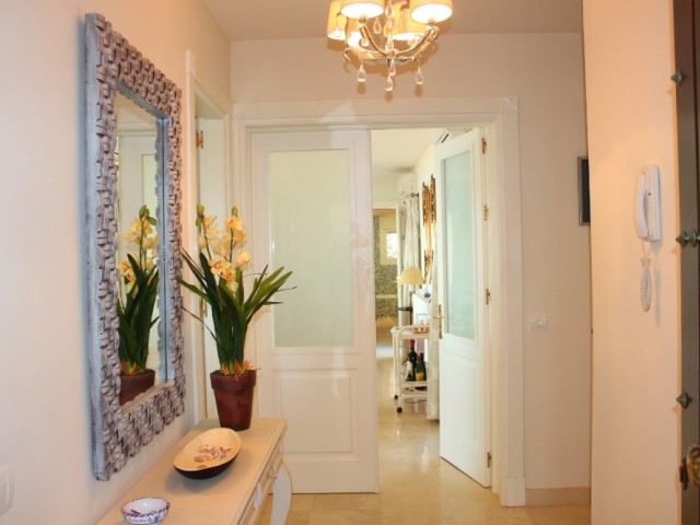 5 Bedrooms Villa in Estepona