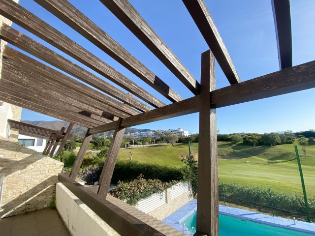 5 Bedrooms Villa in Estepona