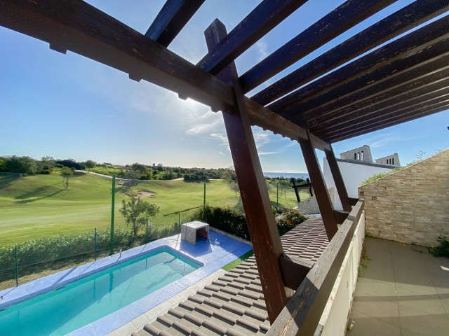 5 Bedrooms Villa in Estepona