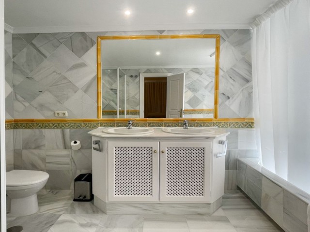 3 Schlafzimmer Apartment in Monte Halcones