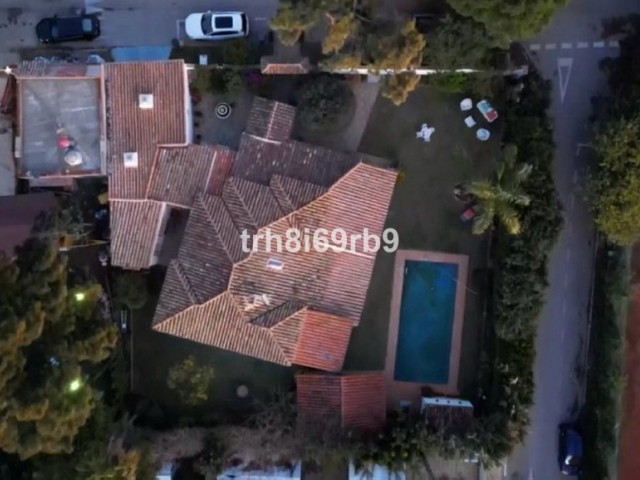 4 Soveroms Villa i Atalaya