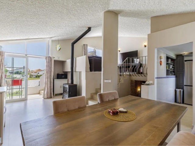 3 Bedrooms Townhouse in Estepona