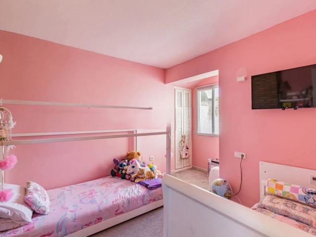 3 Bedrooms Townhouse in Estepona