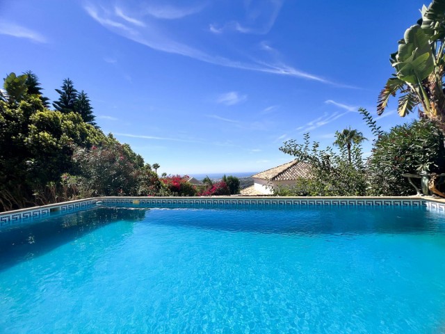 3 Schlafzimmer Villa in Istán