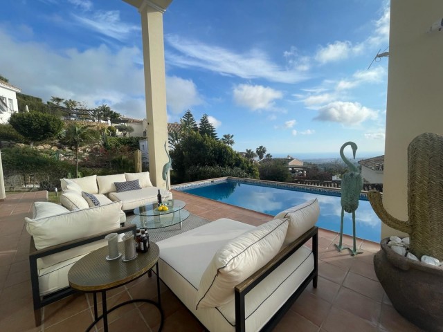 3 Schlafzimmer Villa in Istán