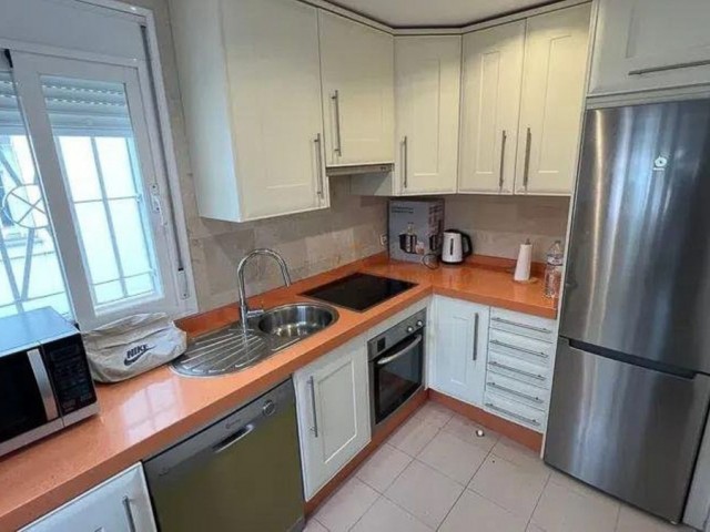 2 Bedrooms Apartment in Nueva Andalucía