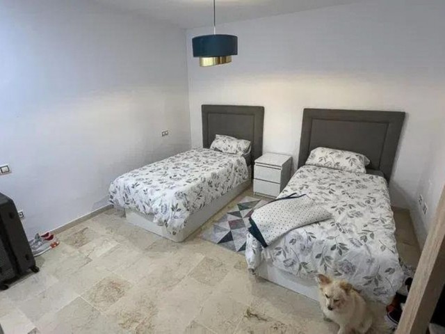 2 Bedrooms Apartment in Nueva Andalucía