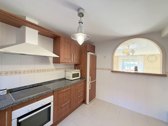 3 Bedrooms Townhouse in Estepona