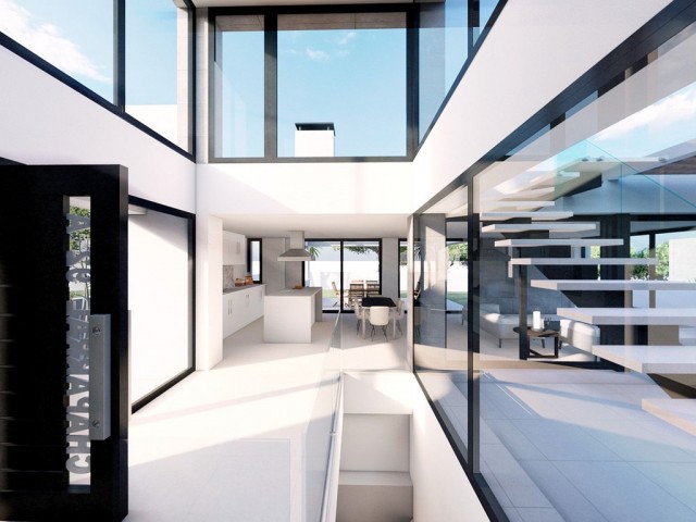 5 Bedrooms Villa in El Chaparral