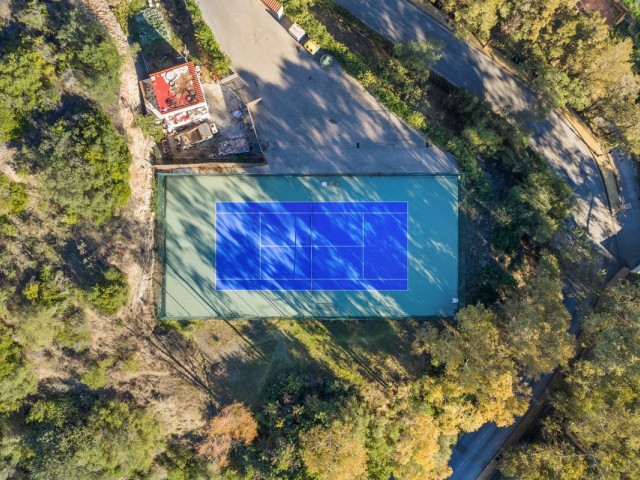 3 Bedrooms Apartment in Benahavís