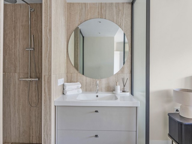 3 Bedrooms Apartment in Benahavís