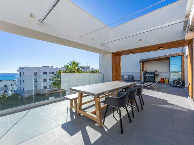 Penthouse in Casares Playa