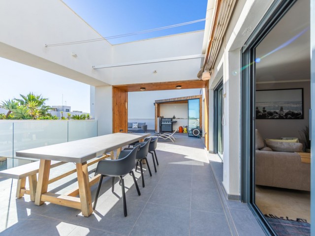 Penthouse in Casares Playa