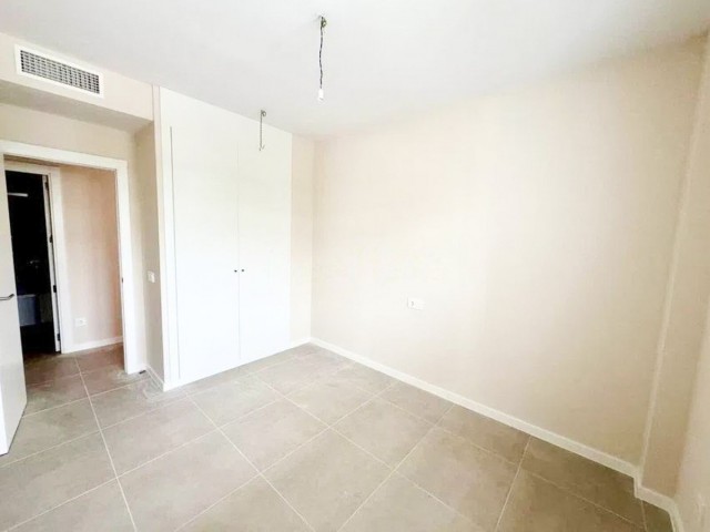 Apartamento con 2 Dormitorios  en Bel Air