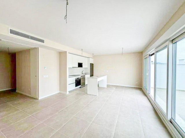 2 Schlafzimmer Apartment in Bel Air