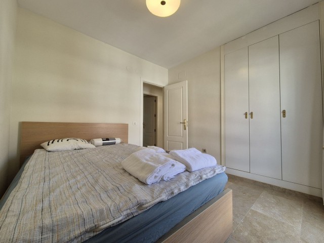 Lägenhet, The Golden Mile, R5227660