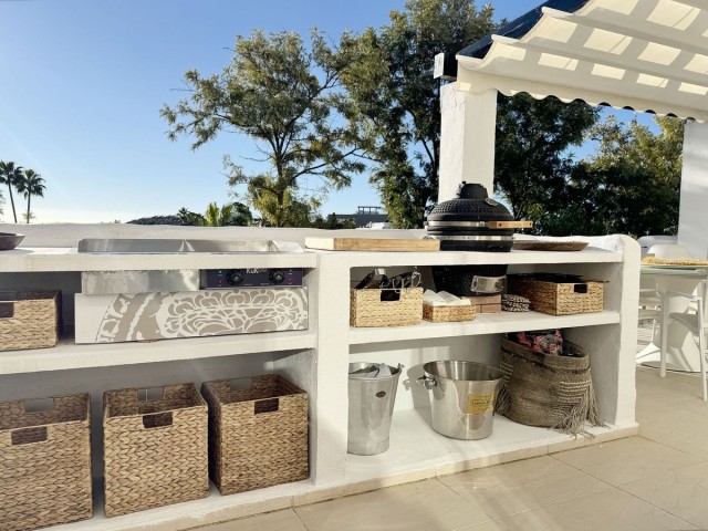 Kattohuoneisto Nueva Andalucía