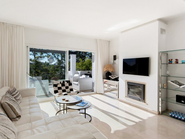 Penthouse in Nueva Andalucía