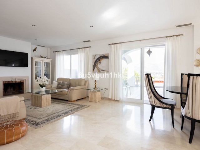 6 Bedrooms Townhouse in Mijas