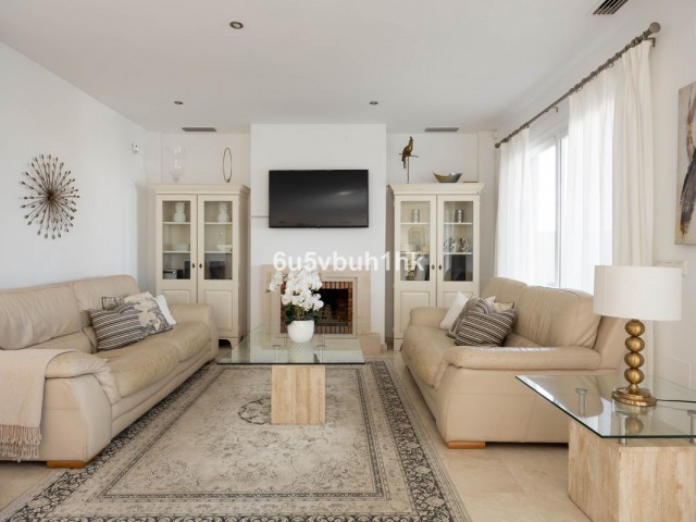 6 Bedrooms Townhouse in Mijas