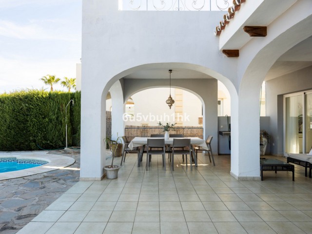 6 Soveroms Rekkehus i Mijas