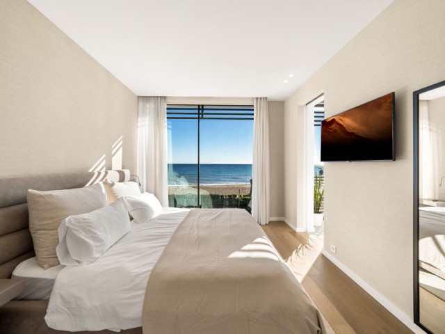 5 Bedrooms Villa in New Golden Mile