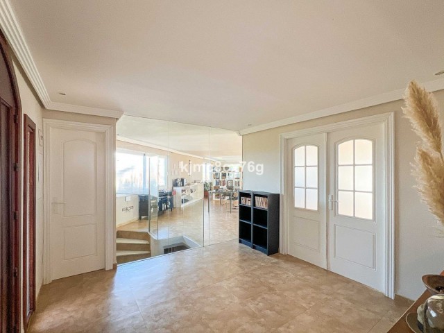 7 Bedrooms Villa in Torremolinos