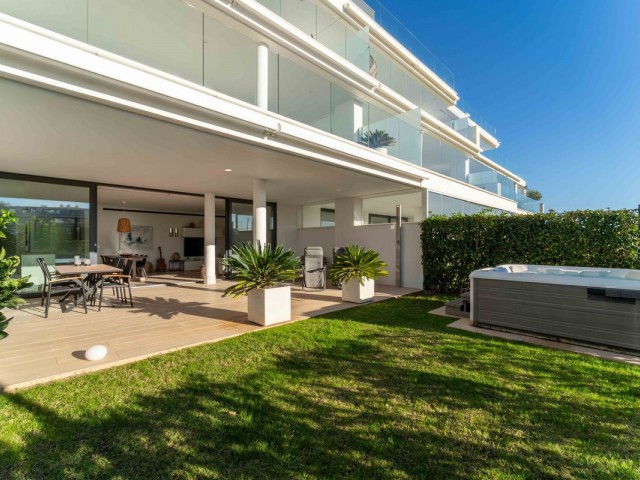 2 Bedrooms Apartment in Fuengirola