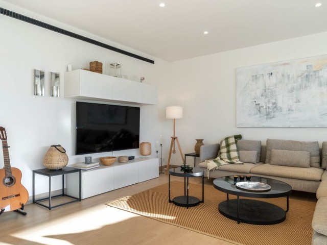 2 Bedrooms Apartment in Fuengirola