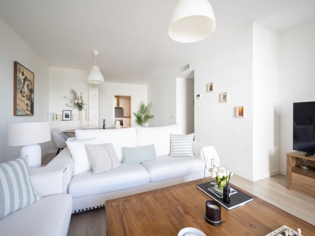 3 Makuuhuoneen Huoneisto Nueva Andalucía